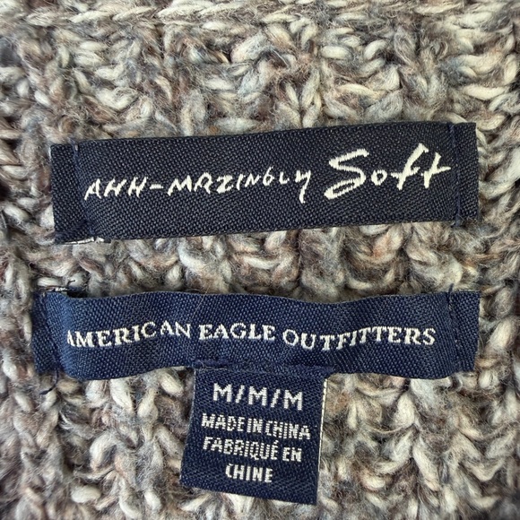 American Eagle Outfitters Charcoal Knit Sweater - Picture 2 of 3